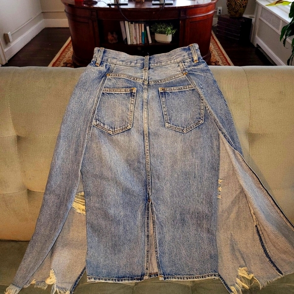 Moussy Skirt - Picture 5 of 11